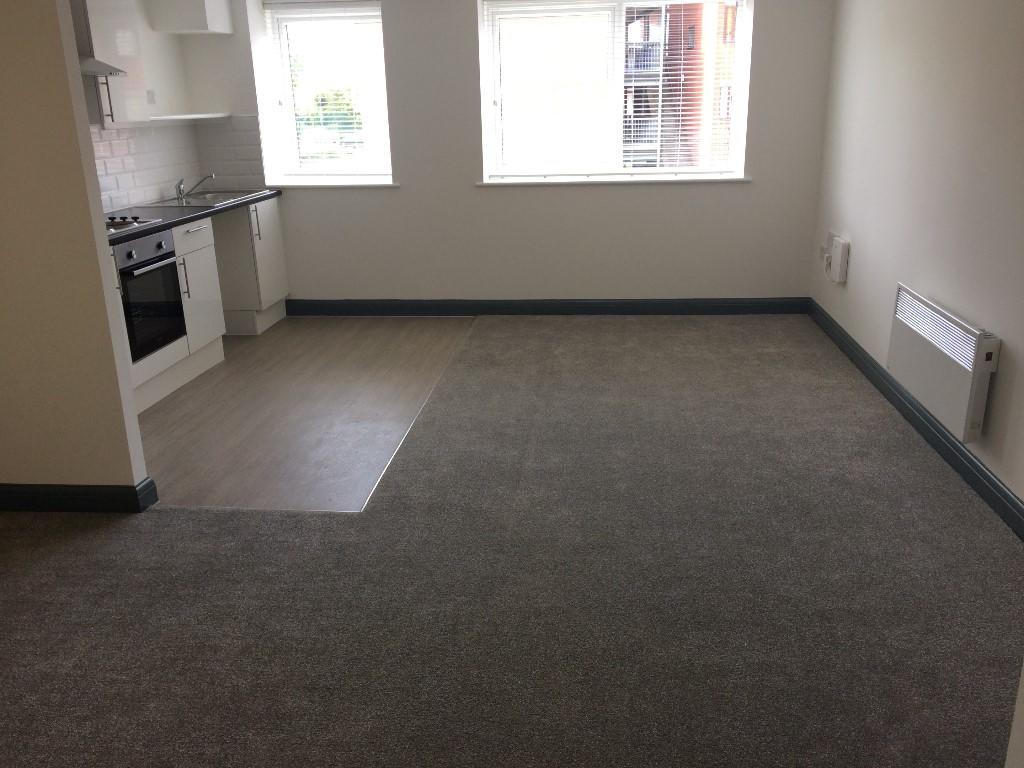 Studio flat for rent in Brecon House, Browns Green, Birmingham, B20