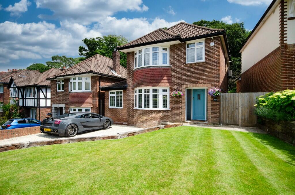 4 bedroom detached house for sale in Glenfield Crescent, Bitterne