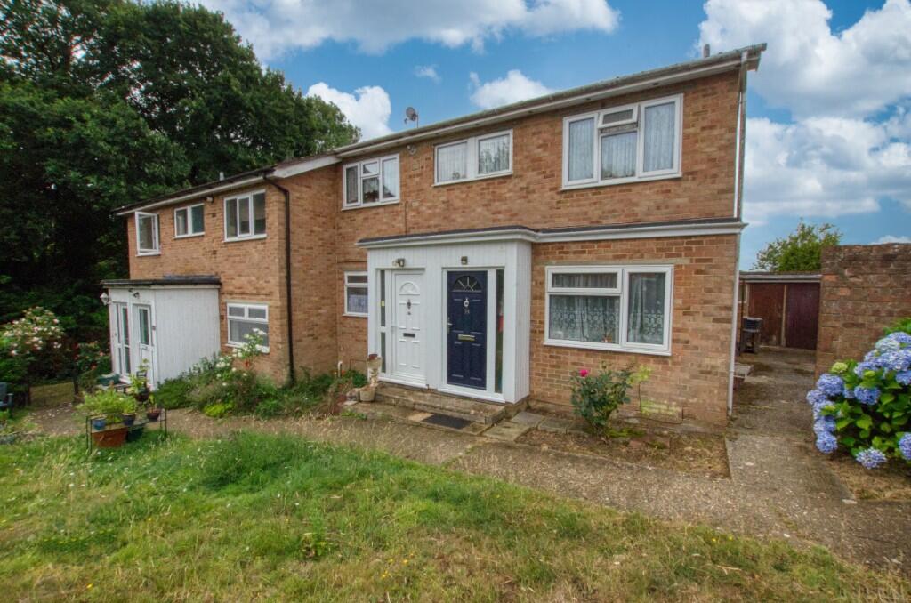 Main image of property: Banbury Avenue, Southampton, Hampshire, SO19