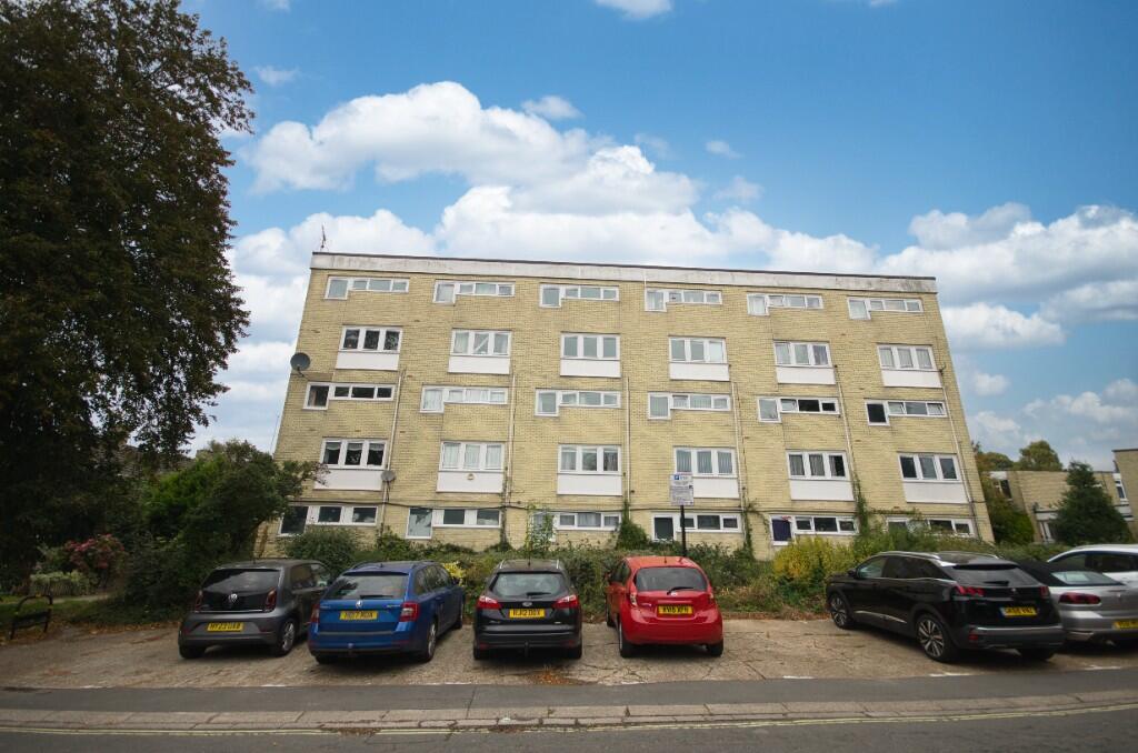 Main image of property: Taranto Road, Lordswood, Hampshire, SO16
