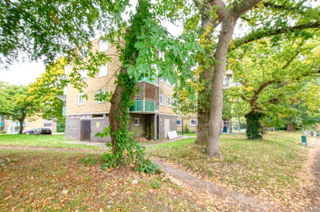 Main image of property: Malwood Avenue, Southampton, Hampshire, SO16