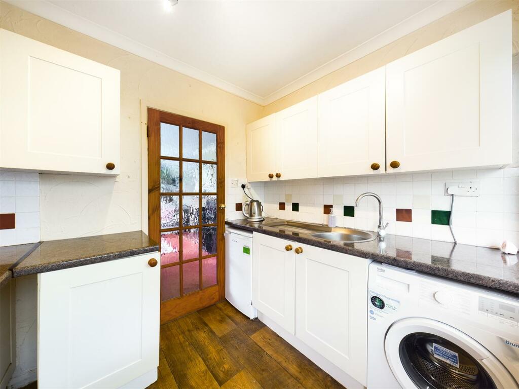 2 bedroom chalet for sale in Mundesley Road, Trimingham, Norwich, NR11