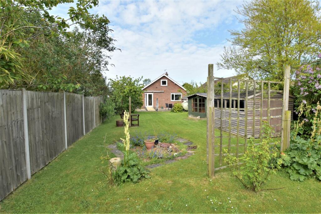 2 bedroom chalet for sale in Mundesley Road, Trimingham, Norwich, NR11