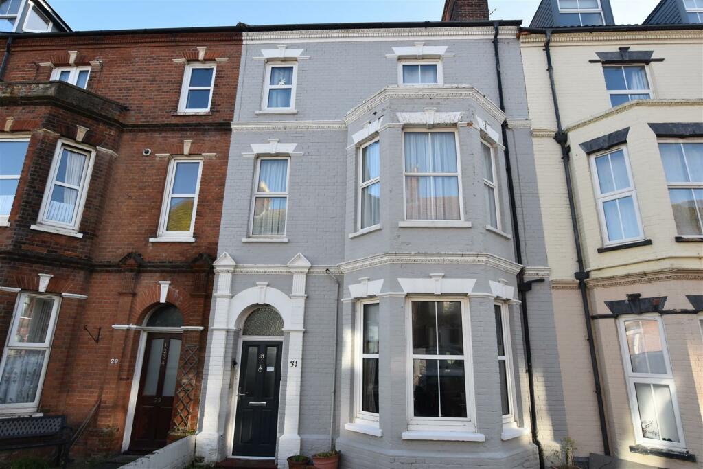 1 bedroom apartment for sale in Cabbell Road, Cromer, NR27