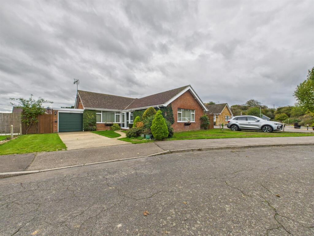 Main image of property: Warren Drive, Mundesley, Norwich