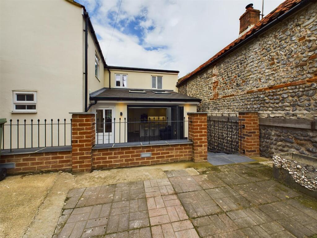 Main image of property: New Street, Cromer