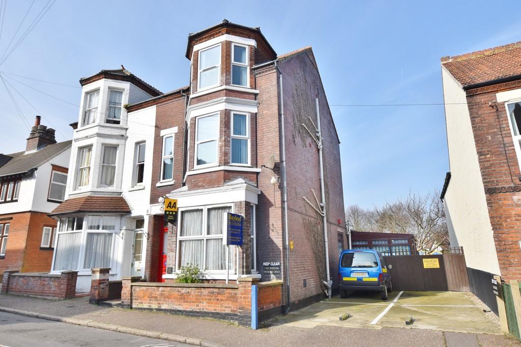 8 bedroom semidetached house for sale in St. Peters Road, Sheringham, NR26
