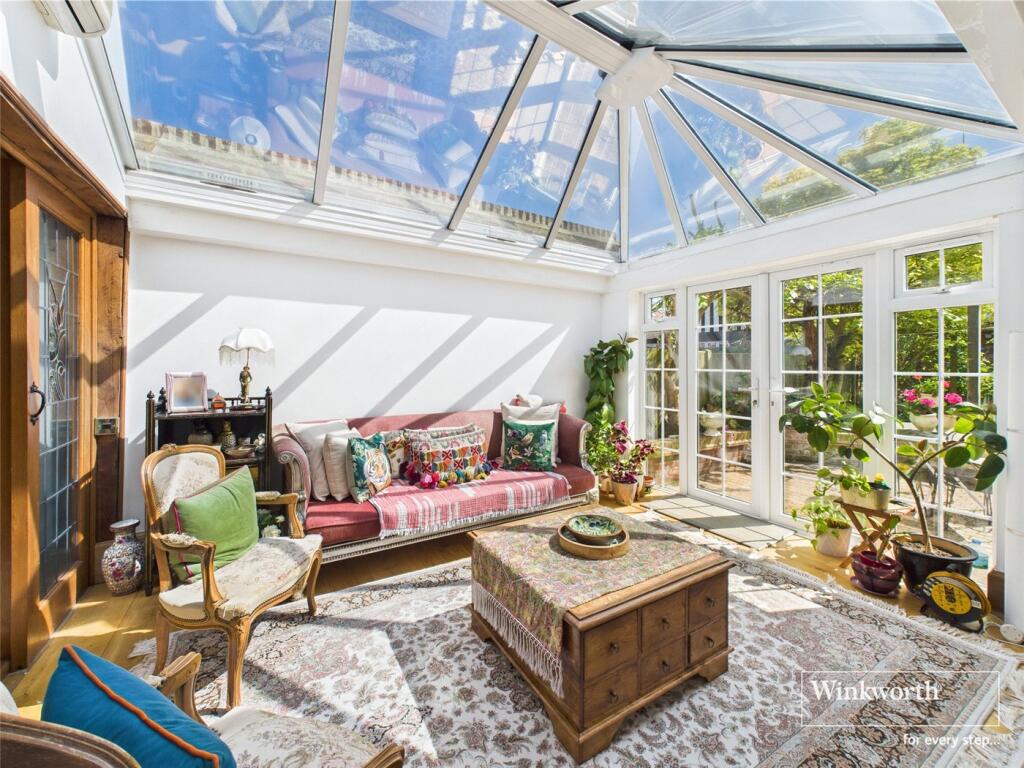 Main image of property: Colindeep Lane, Colindale, London, NW9