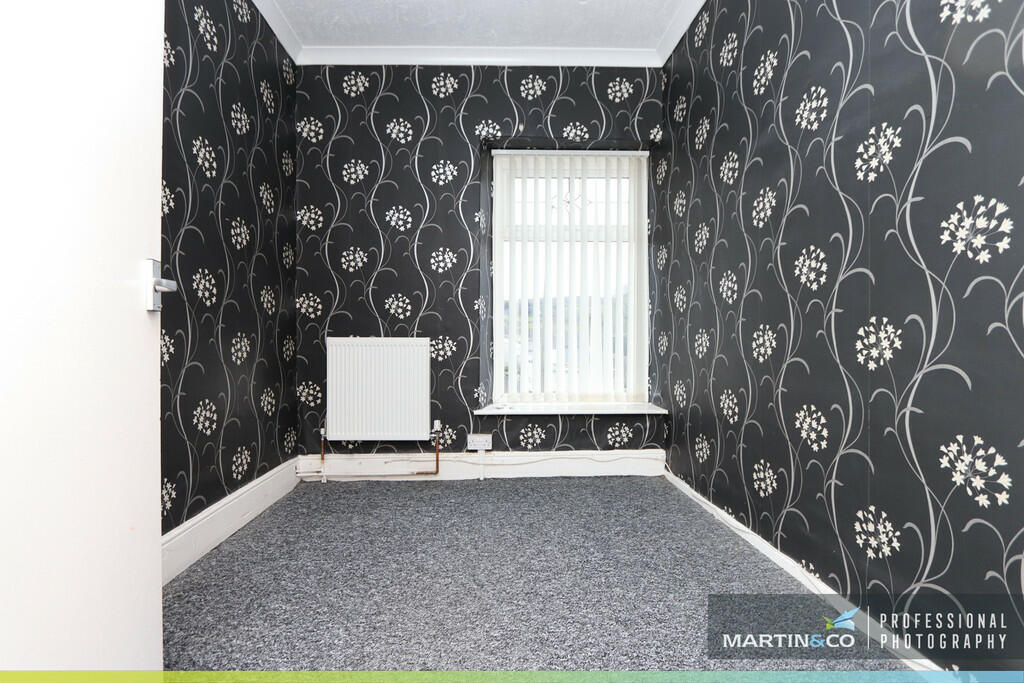 Additional property image - Edwardsville, Treharris