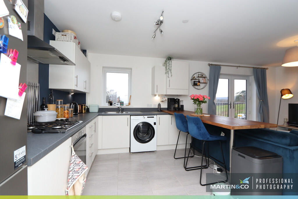 Additional property image - Captain's View, Llanrumney