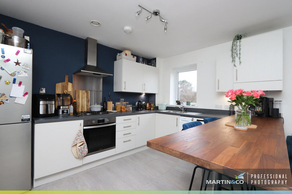 Additional property image - Captain's View, Llanrumney