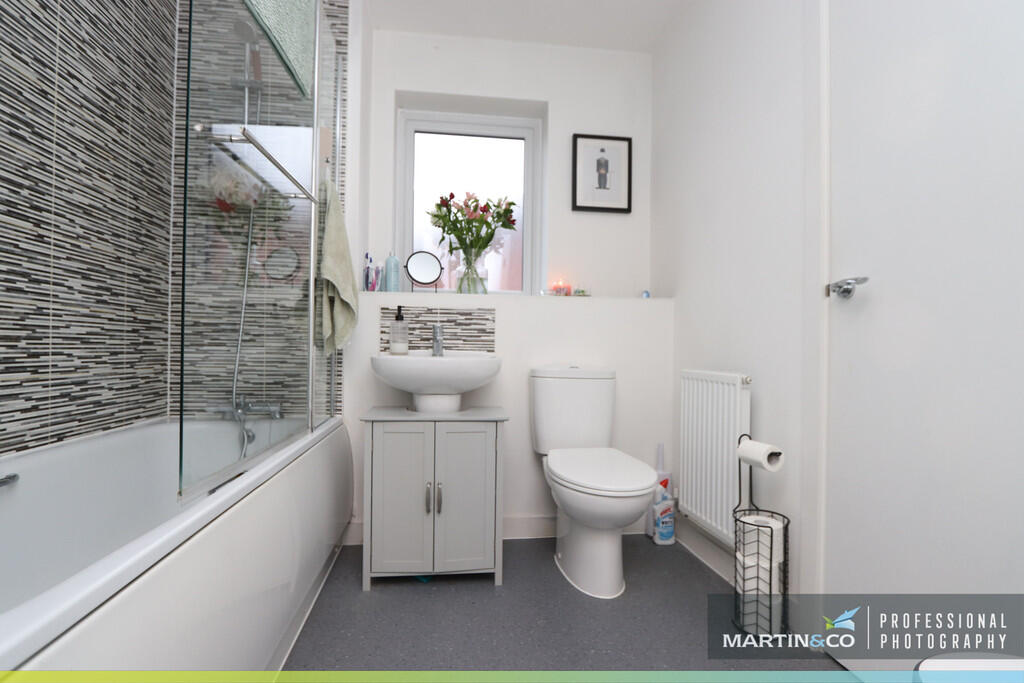 Additional property image - Captain's View, Llanrumney