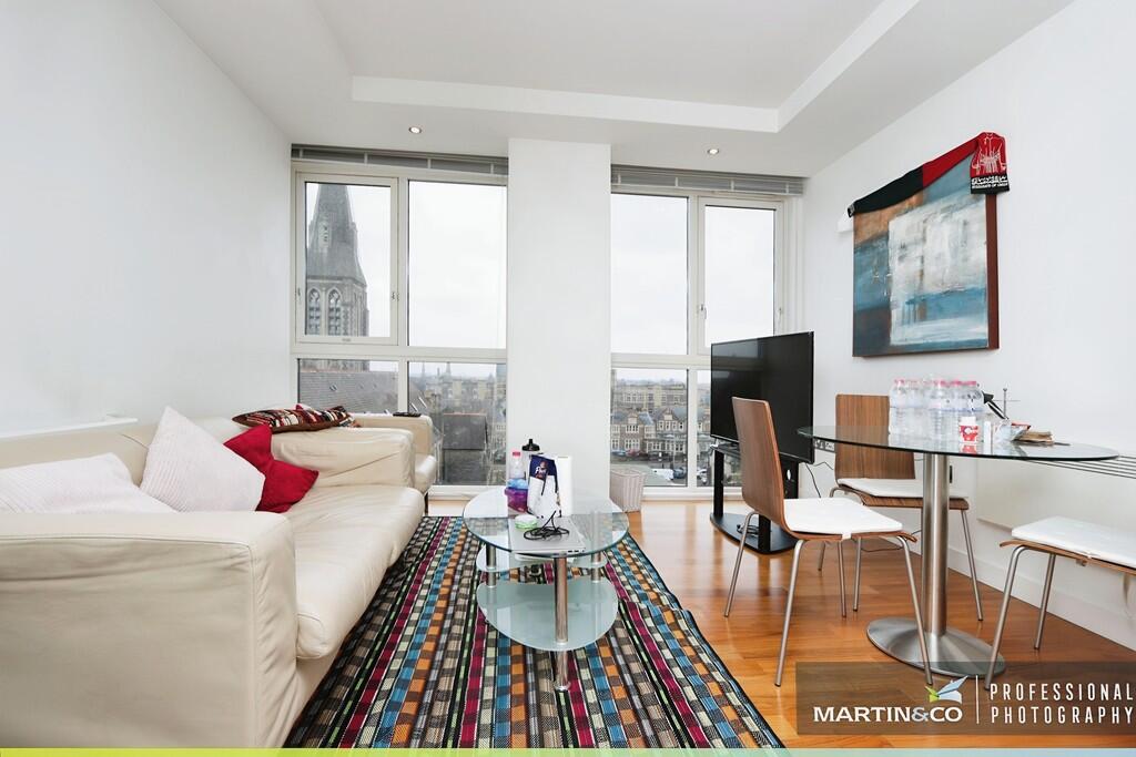 Additional property image - Admiral House, City Centre