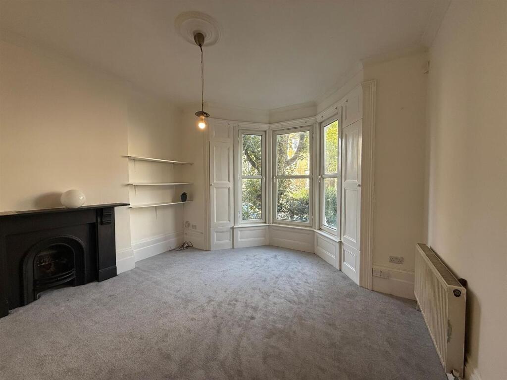 Main image of property: Amhurst Road, London
