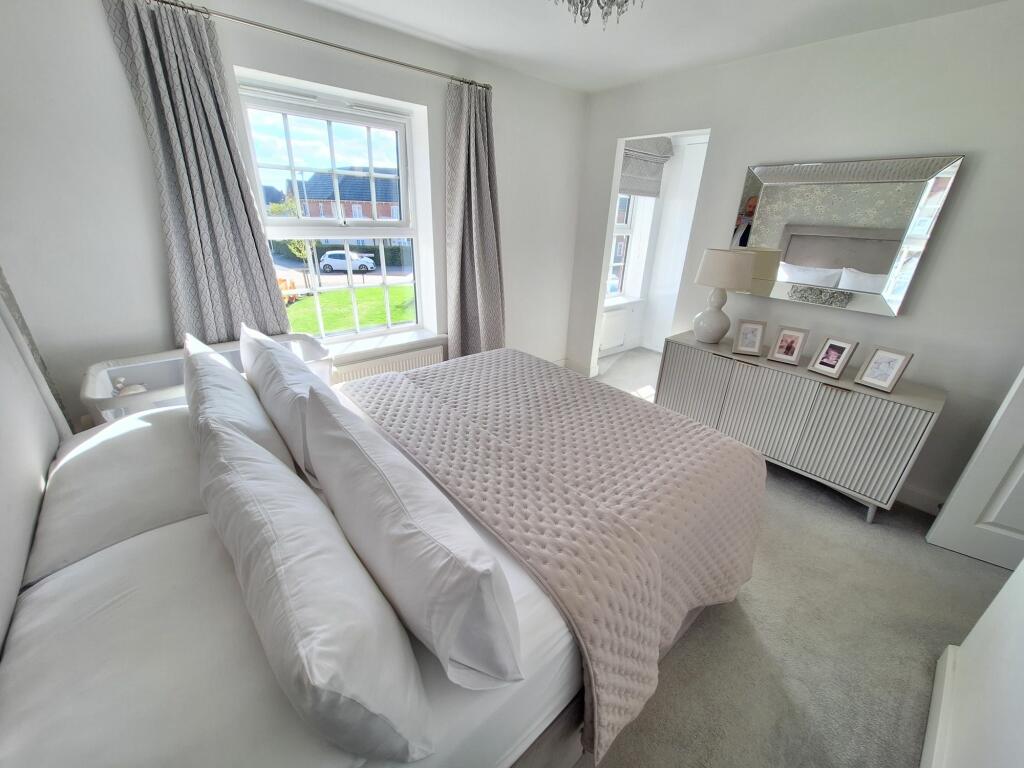 Additional property image - Russett Avenue, Nuneaton, CV11 6YW