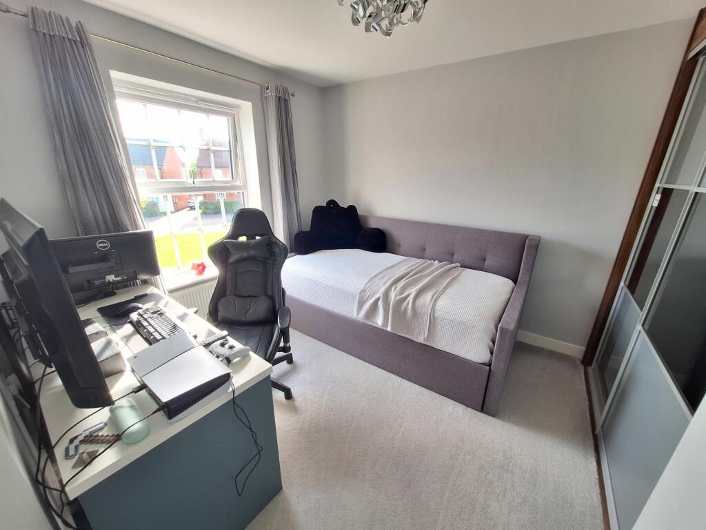 Additional property image - Russett Avenue, Nuneaton, CV11 6YW