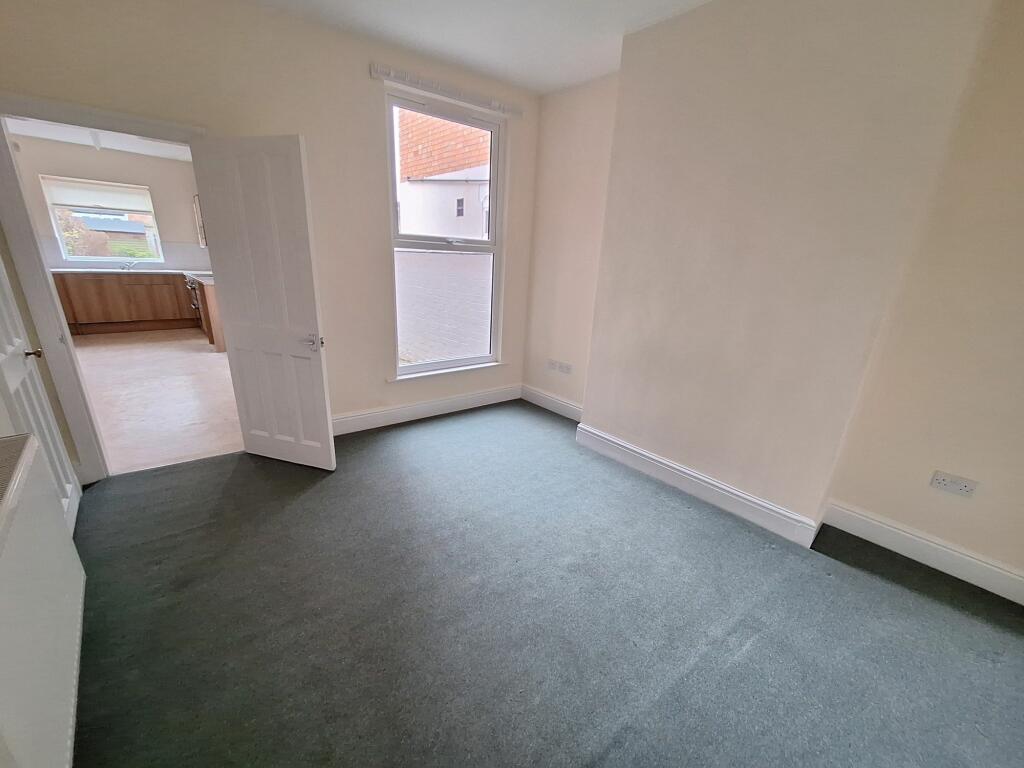 Additional property image - Huntingdon Road Earlsdon Coventry CV5 6PU