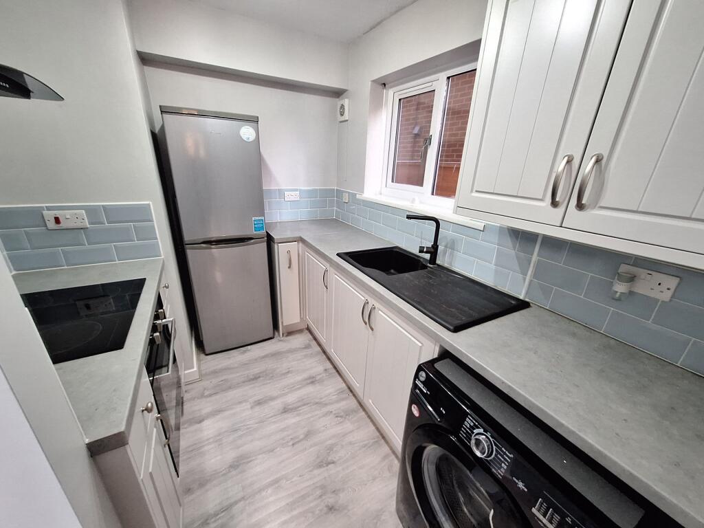 Additional property image - Sheringham Close, Nuneaton, CV11