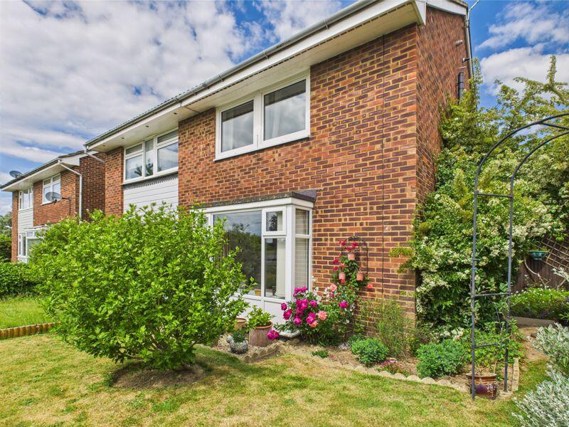 Main image of property: Molescroft Way, Tonbridge