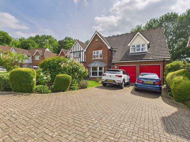 Main image of property: Quarry Bank, Tonbridge