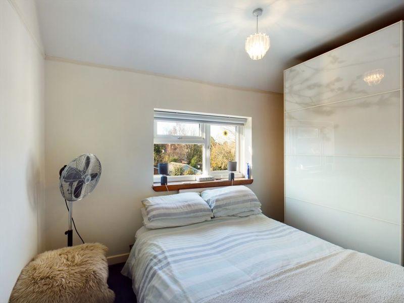 3 bedroom semidetached house for sale in Sandhurst Avenue, Pembury, TN2