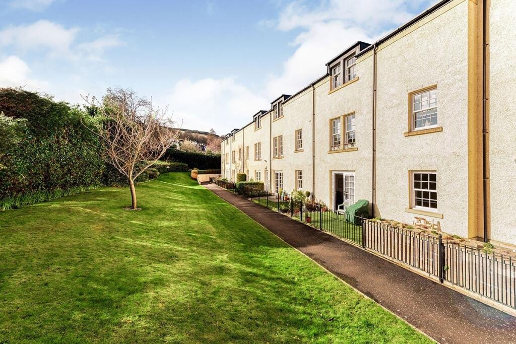 Main image of property: Willowbrae Road, Edinburgh, EH8