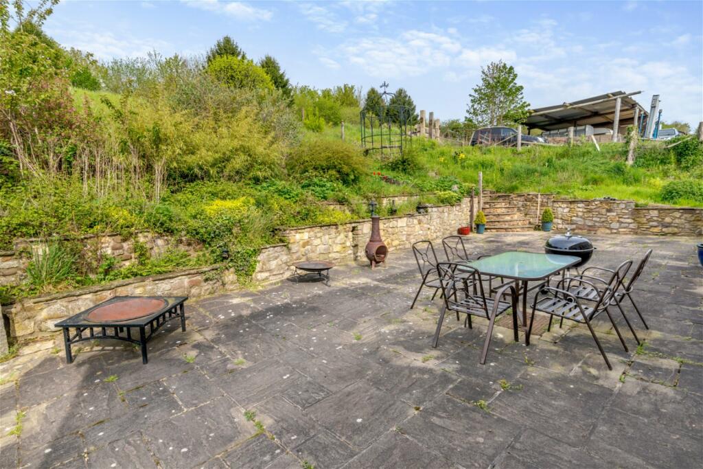 3 bedroom detached bungalow for sale in Tadcaster, Green Lane, Stutton