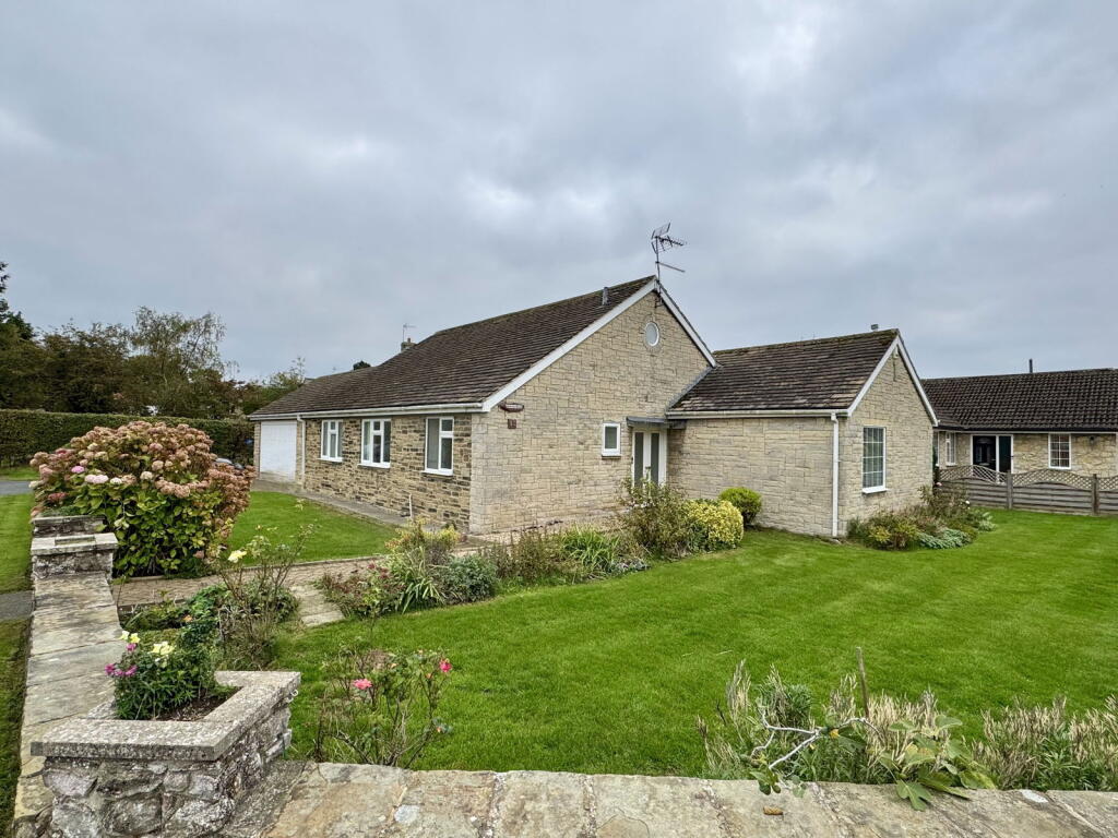 Main image of property: Boston Spa, Clarendon Road, LS23