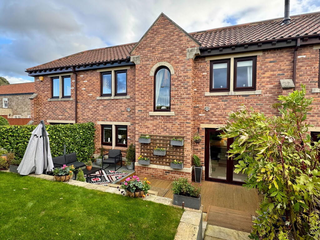 Main image of property: Goldsborough, Knaresborough, Avenue House Court, HG5