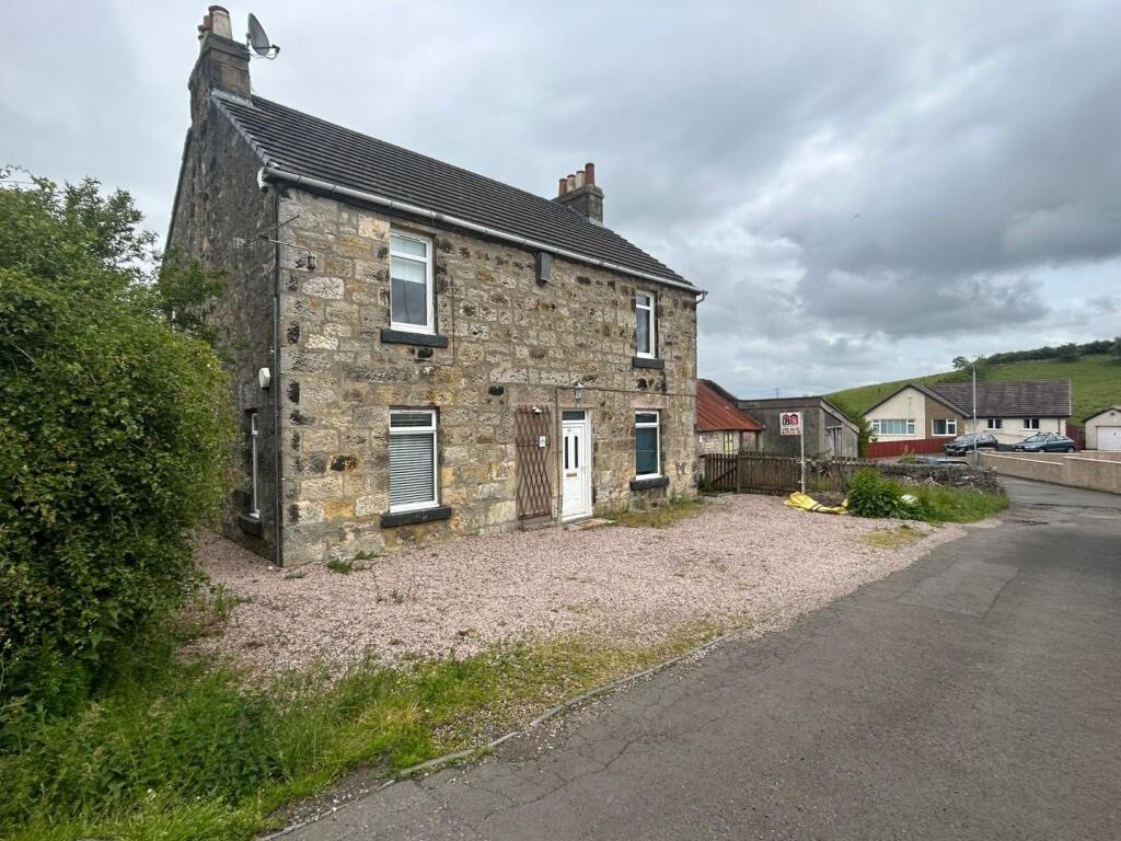 Main image of property: 54 Bankhead Road, Kirkintilloch, G66 3NH