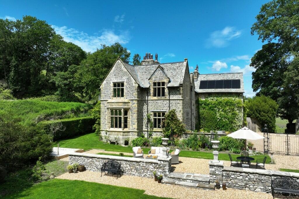 Main image of property: CARRFOOT LODGE, RIGMADEN, LA6 2ET