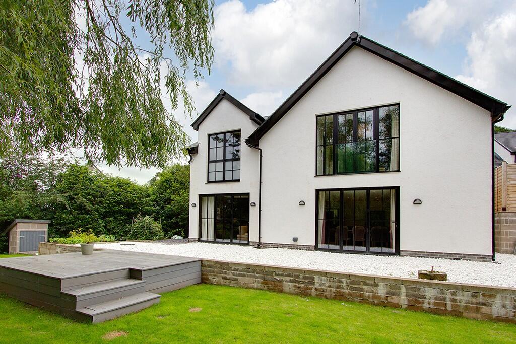 Main image of property: THE WILLOWS, 28 FAIRBANK, KIRKBY LONSDALE, LA6 2DU