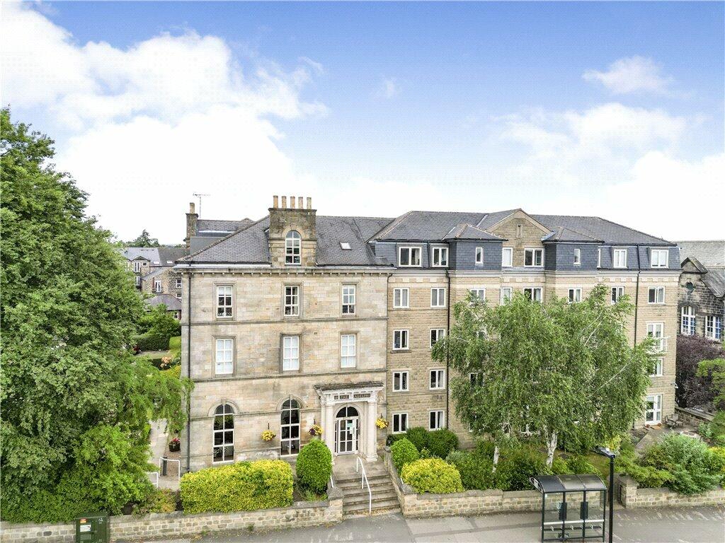 2 bedroom apartment for sale in Cold Bath Road, Harrogate, North Yorkshire, HG2