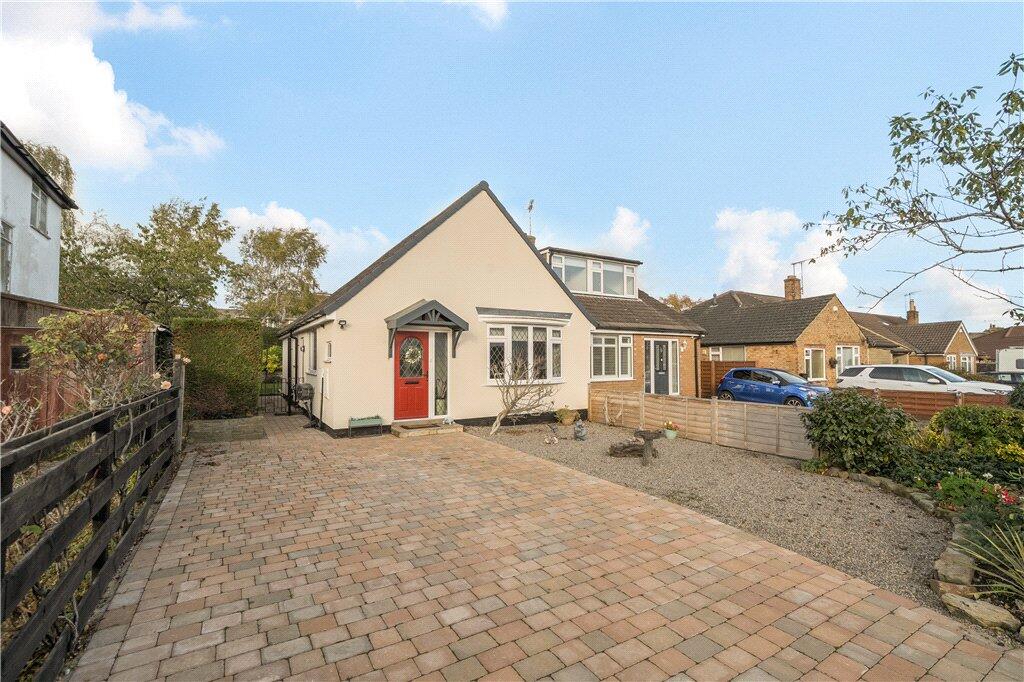 Main image of property: Almsford Oval, Harrogate, North Yorkshire