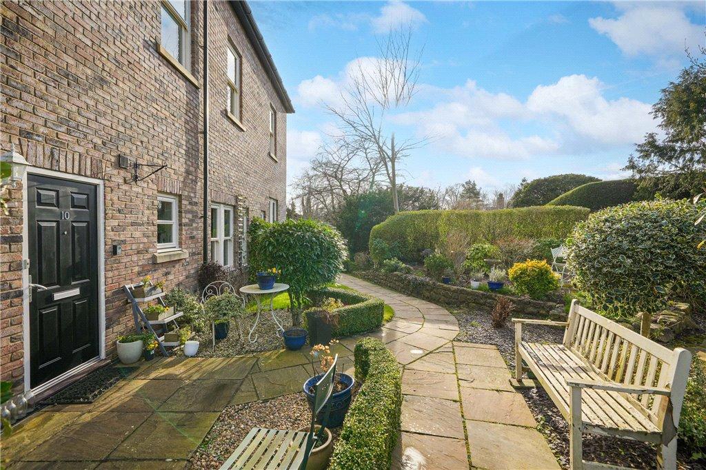 2 bedroom apartment for sale in Borrage Lane, Ripon, HG4