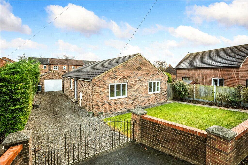 3 Bedroom Bungalow For Sale In Lark Lane Ripon North Yorkshire Hg4