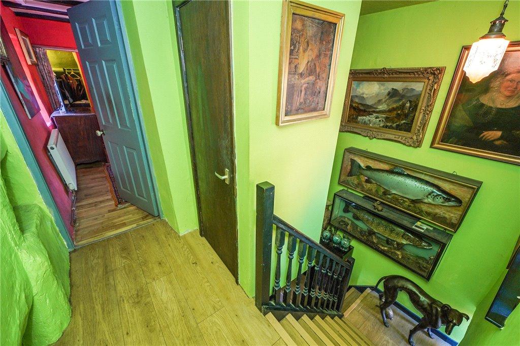 1 bedroom end of terrace house for sale in Main Street, East Keswick, Leeds, West Yorkshire, LS17