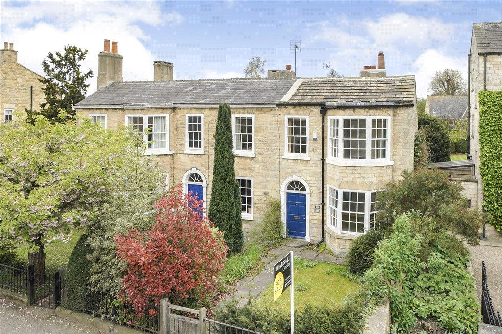 4 bedroom semidetached house for sale in High Street, Boston Spa