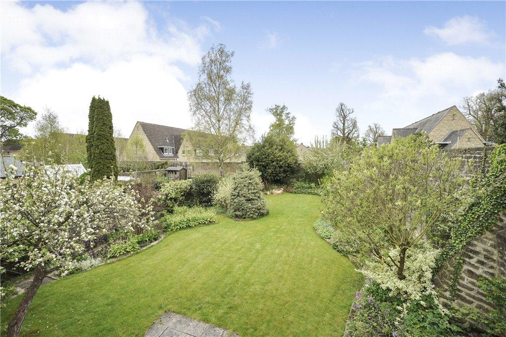 4 bedroom semidetached house for sale in High Street, Boston Spa