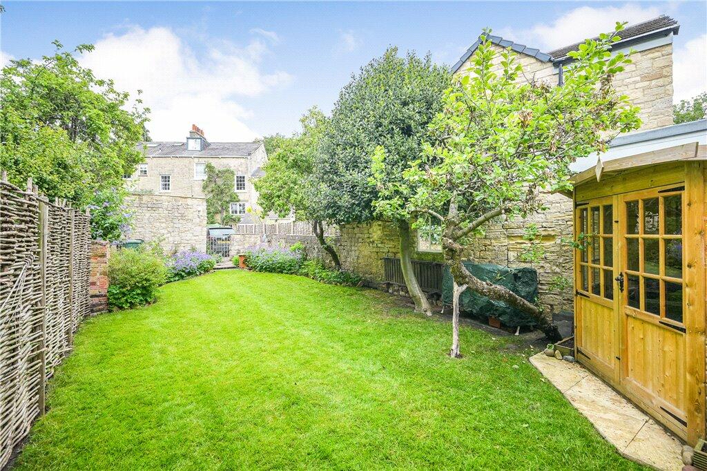 4 bedroom end of terrace house for sale in High Street, Boston Spa