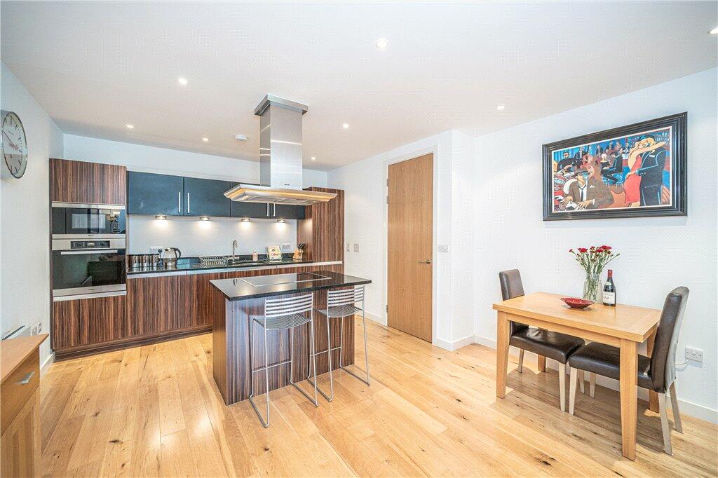 2 bedroom apartment for sale in Linton Springs, Sicklinghall Road