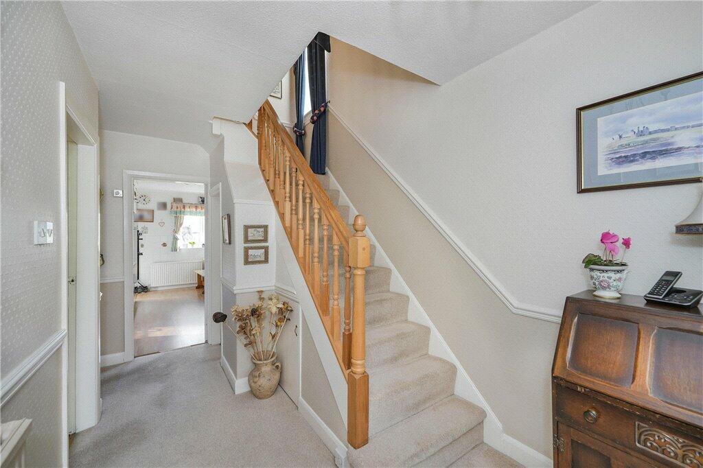 4 bedroom detached house for sale in Harewood Road, Collingham