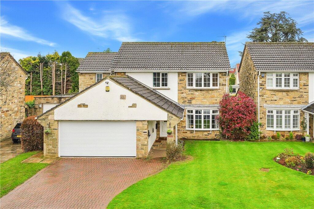 5 bedroom detached house for sale in Fieldhead Paddock, Boston Spa, Wetherby, West Yorkshire, LS23