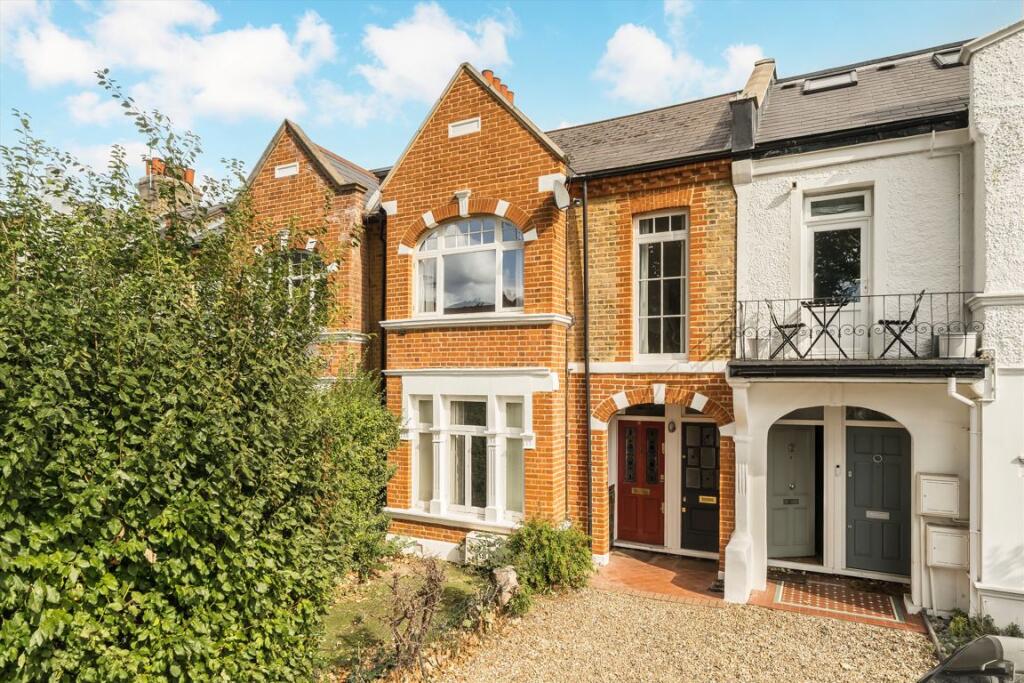 Main image of property: Bedford Hill, Balham
