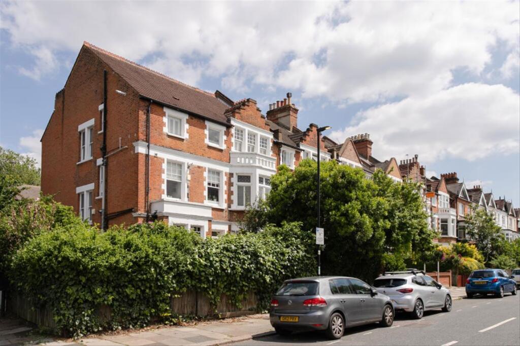 Main image of property: Salford Road, Balham