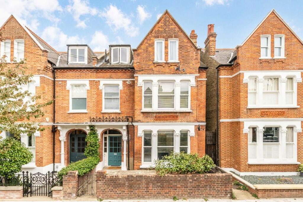 Main image of property: Huron Road, Balham