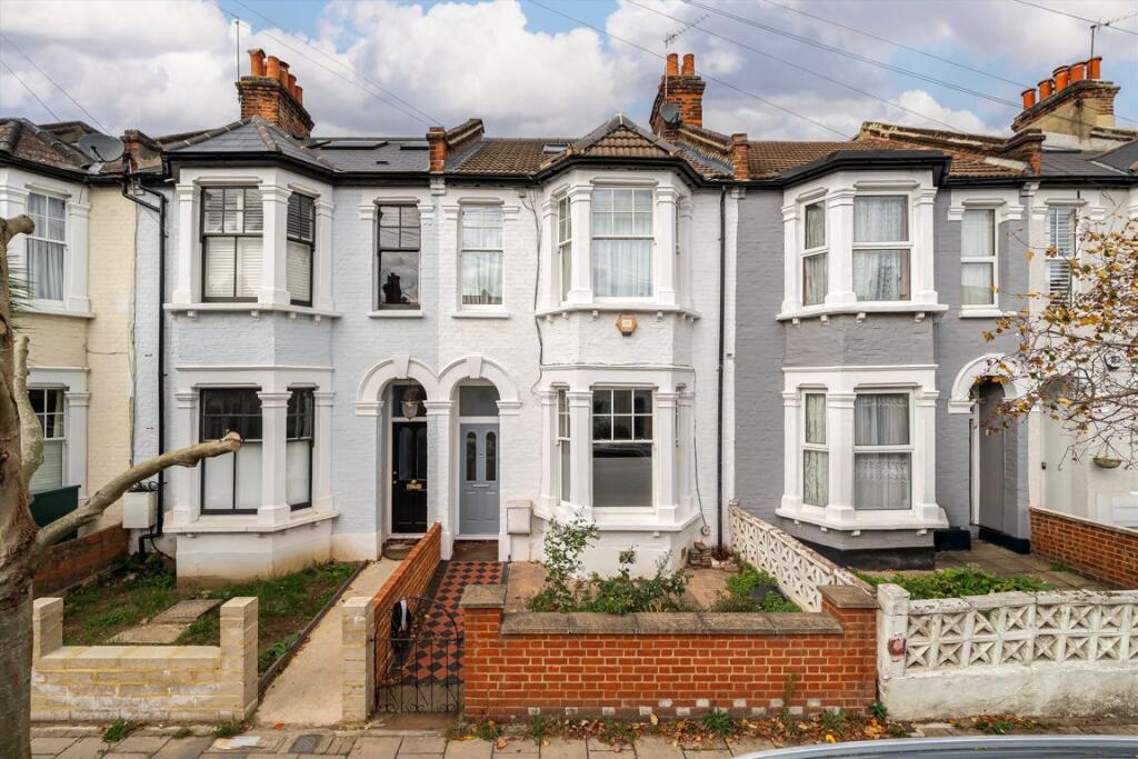 Main image of property: Hydethorpe Road, Balham