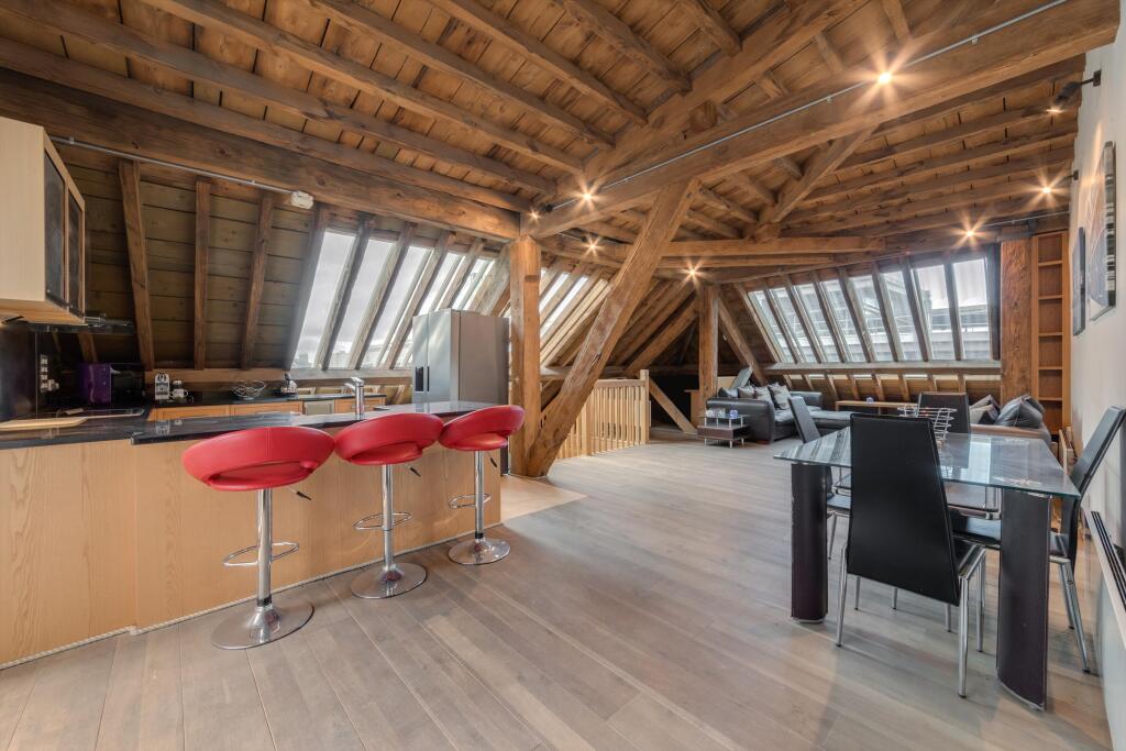 Main image of property: Port East Apartments, Hertsmere Road, London, E14