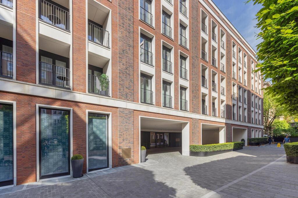 Main image of property: Lancer Square, London, W8