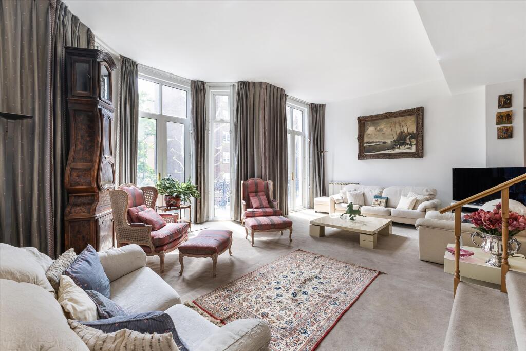 Main image of property: Vicarage Gate, London, W8